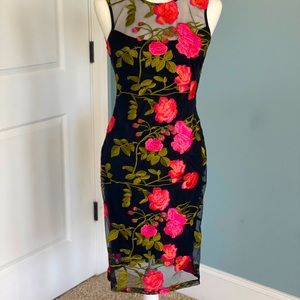 Gorgeous floral appliqué dress